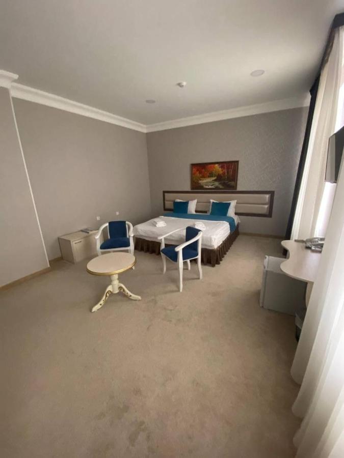 Globus Hotel - 塔什干全球商务宾馆 Teshabayguzar Bagian luar foto