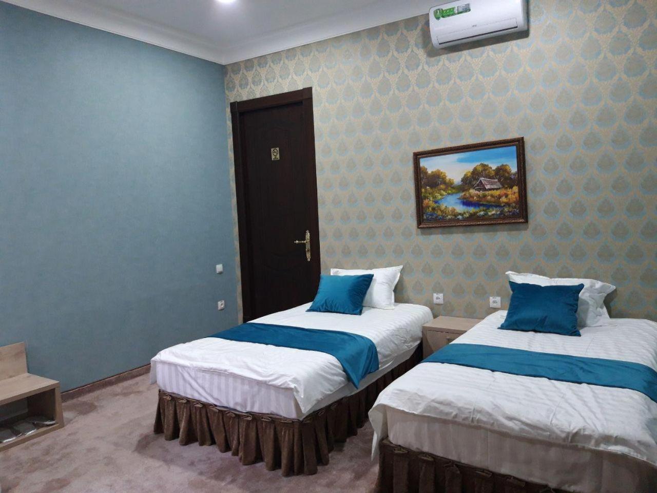 Globus Hotel - 塔什干全球商务宾馆 Teshabayguzar Bagian luar foto